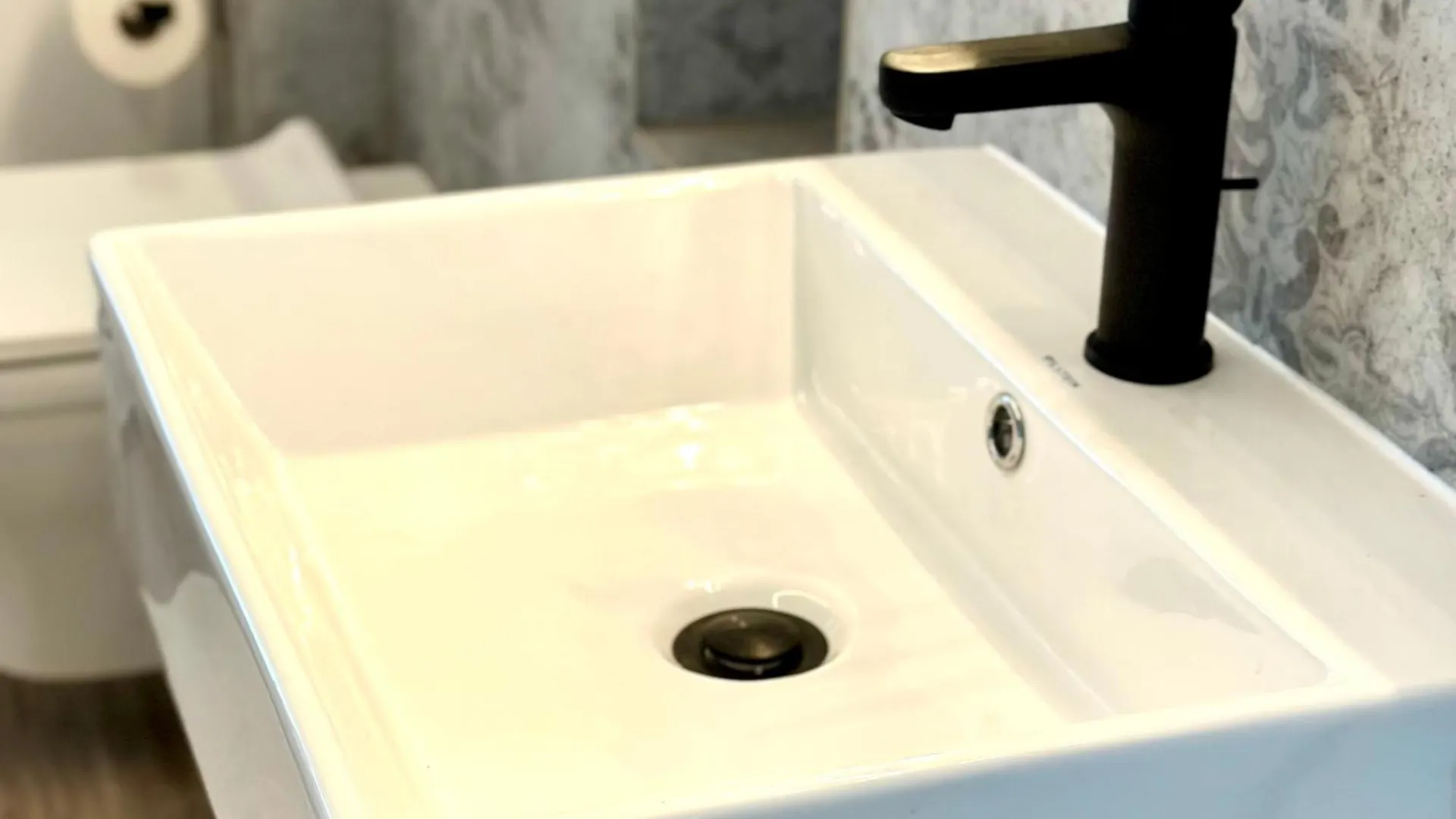 Beefree Whirlpoolsuite34-Free Parking & Fast Internet Pasov
